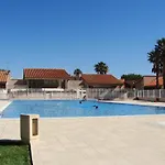 Clos 220 Mit Blick Auf Wasser By Interhome *