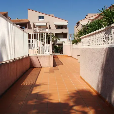 Clos 220 Mit Blick Auf Wasser By Interhome Apartmán Saint-Cyprien (Pyrenees-Orientales)