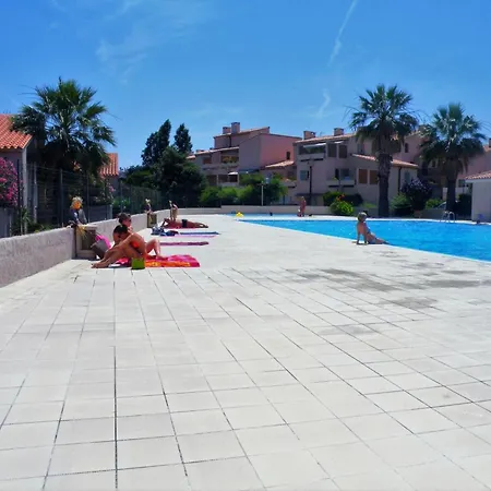 Clos 220 Mit Blick Auf Wasser By Interhome Saint-Cyprien (Pyrenees-Orientales)