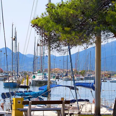 Clos 220 Mit Blick Auf Wasser By Interhome شقة